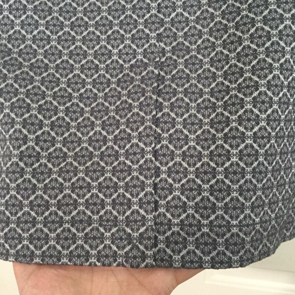 G by giuliana rancic skirt - Picture 5 of 7